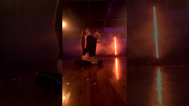 Новогодняя ЛАМБАДА - T-fest & Скриптонит | Mania_soll #frameup #фрейм #dancevideo #dance