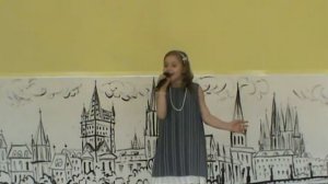 «МУЗЫКИ  ОСТАЛОСЬ  МАЛО»  исп. МИРОНОВА  СОНЯ