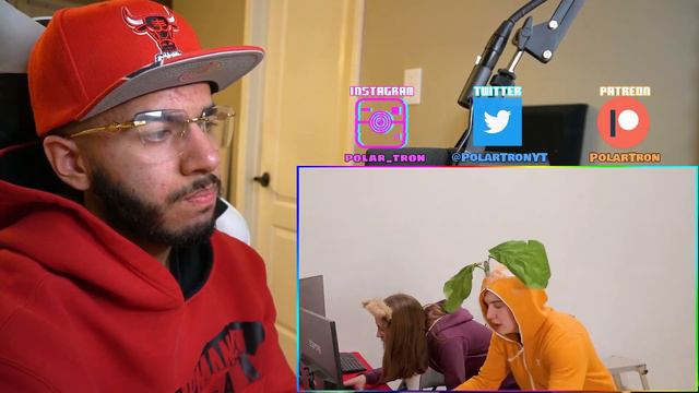 Rainbow Friends in Among Us (Shiloh & Bros) | Reaction! смотреть онлайн