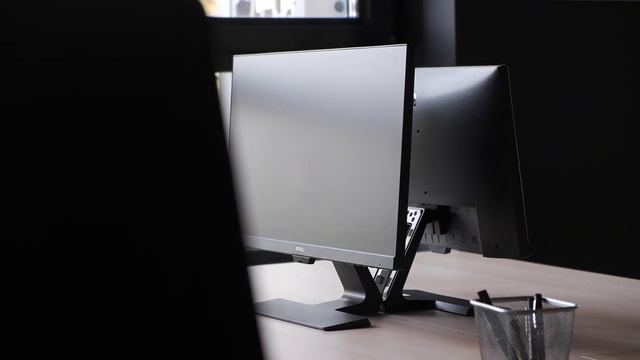ОФИС ДИЗАЙН СТУДИИ MARMUR. Современный офис с яркими решениями. смотреть онлайн