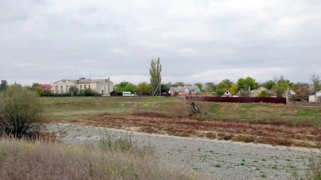 Ставок(водоём) в селе Красная Зорька и его окрестности Гвардейское сельское поселение Крым 9 11 202 смотреть онлайн