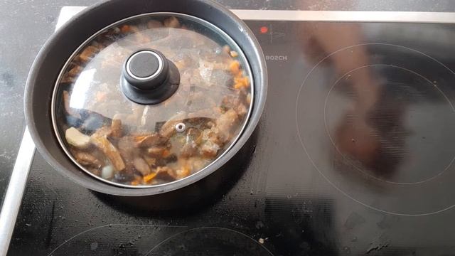 Готовим очень ароматную грибную икру. Самый простой рецепт приготовления смотреть онлайн