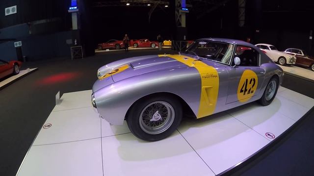 FERRARI 250 GT SWB ECURIE FRANCORCHAMPS 70 YEARS FERRARI AUTOWORLD 2017 смотреть онлайн