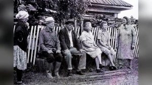 ЗДЕСЬ ПОД НЕБОМ ЧУЖИМ