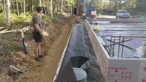 Герметичная отмостка дома без бетона за сущие копейки и своими руками. Planter Плантер Технониколь