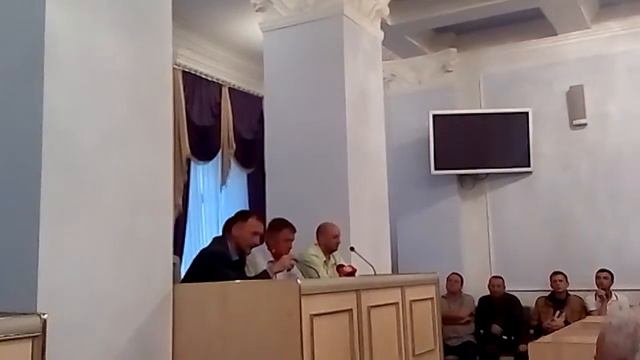 Адамський: я не даватиму журналістам вказівки смотреть онлайн