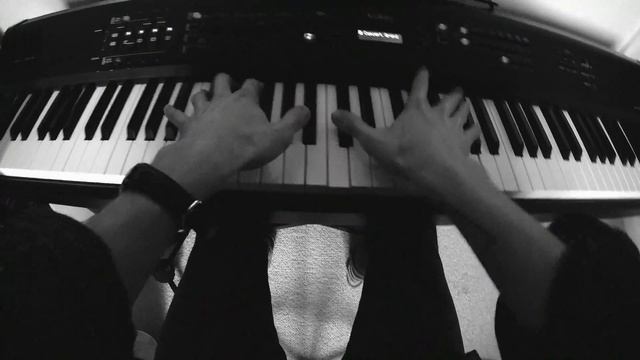 Louis Coupe - Golden Brown (The Stranglers cover) смотреть онлайн