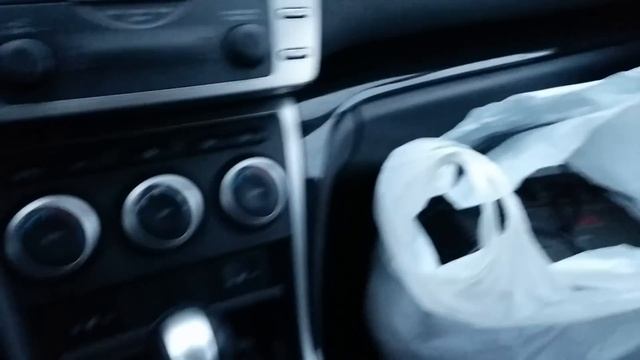 Как открыть замок капота, если сел аккумулятор. смотреть онлайн