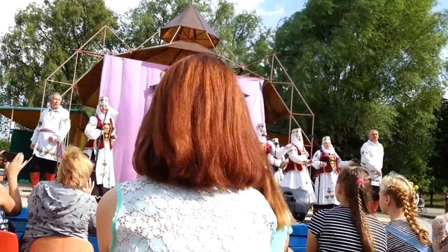 Мужиков надо любить Буфляр смотреть онлайн