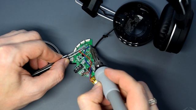 How to Replace/Upgrade Li-ion Battery in any Bluetooth Headphones смотреть онлайн