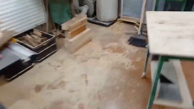 брёвна из детства попали в столярную мастерскую..mp4 смотреть онлайн