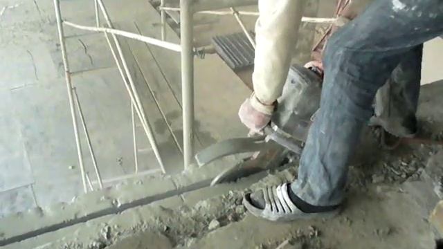 Work Cut n Break Husqvarna http://www.ptt59.ru смотреть онлайн