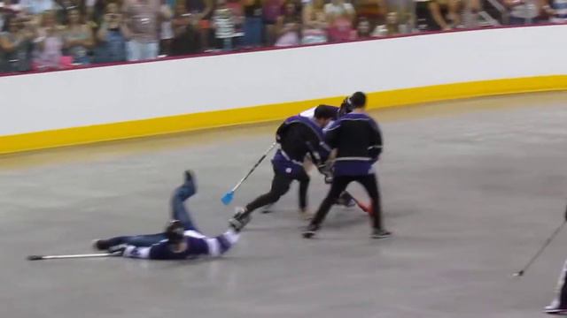 Jonas Brothers vs. NKOTB - Broomball Match Mixtape Festival - Hershey, PA (7/27/13) PART 2 смотреть онлайн