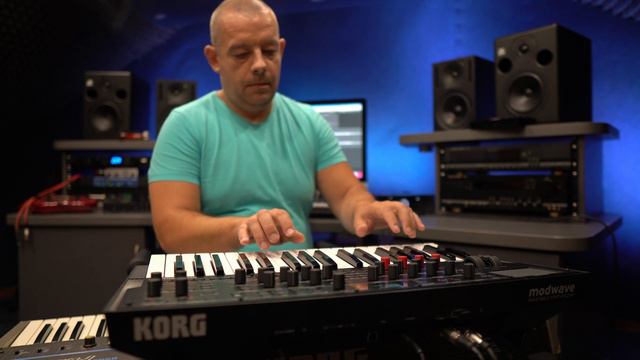 KORG modwave PADS | 4K смотреть онлайн