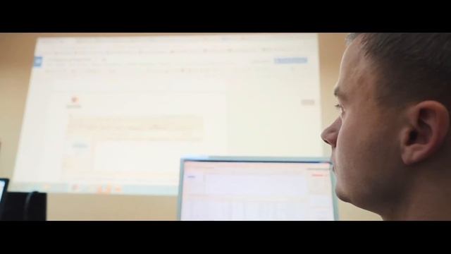 Видео менеджер по работе с клиентами смотреть онлайн