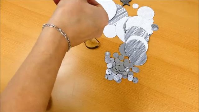 DIY: Новогодняя ёлочка из гофрированного картона. Мастер класс. смотреть онлайн