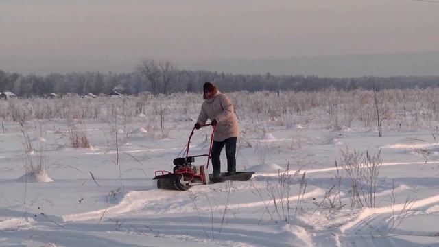 Мотобуксировщик МБГ-1 "Фишкар" смотреть онлайн