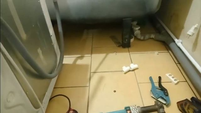 замена труб смотреть онлайн