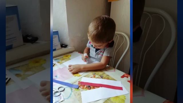 Флешмоб "Открытые сердца" ко Дню флага смотреть онлайн