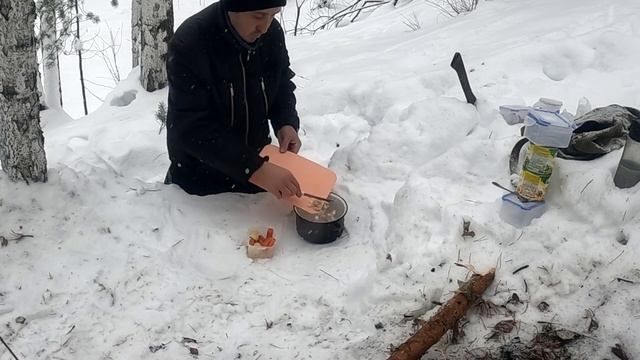 Приготовить в лесу ... Салат Махачкала..