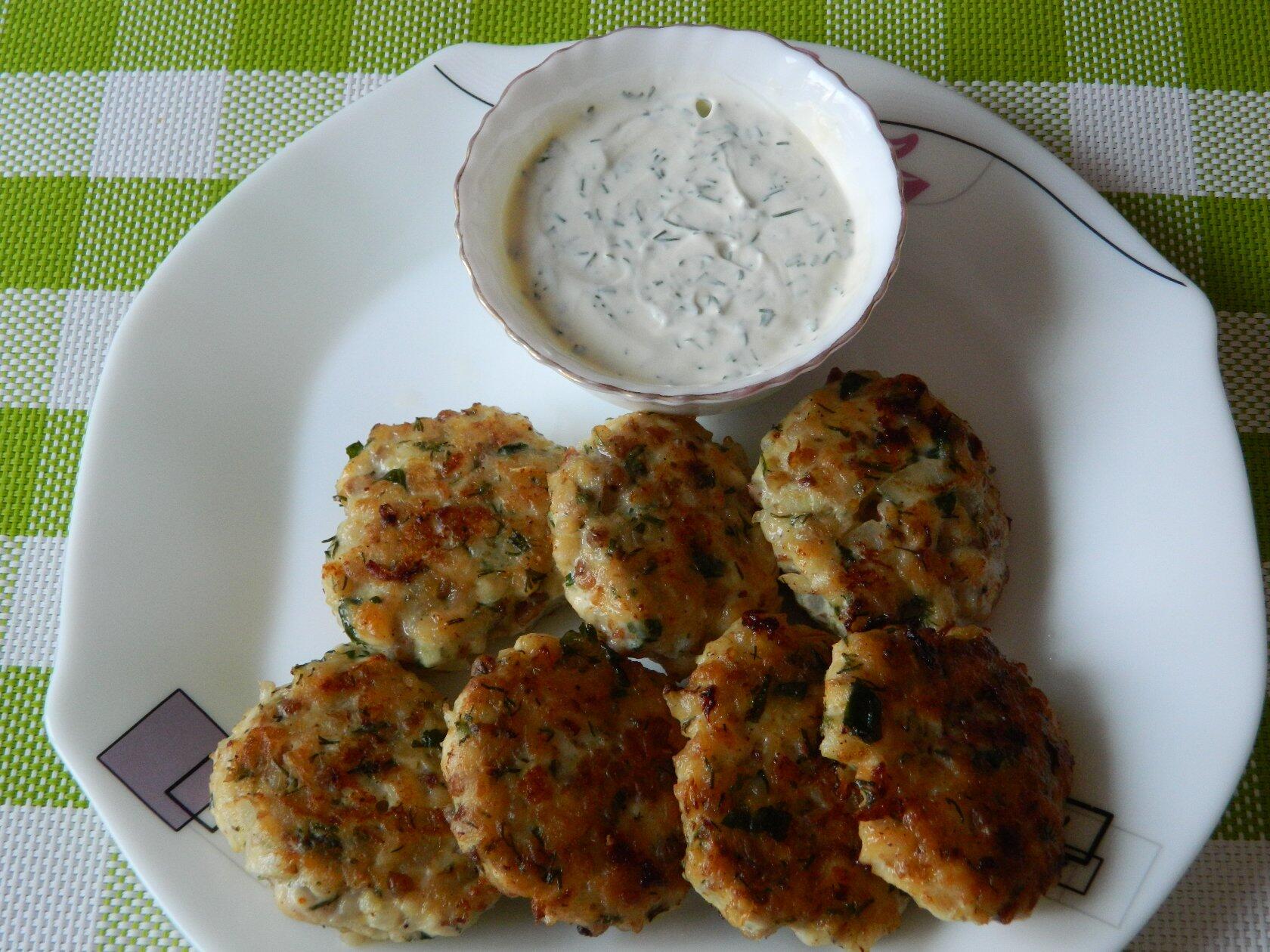 БИТОЧКИ КУРИНЫЕ С ДОБАВЛЕНИЕМ ГРЕЧКИ смотреть онлайн