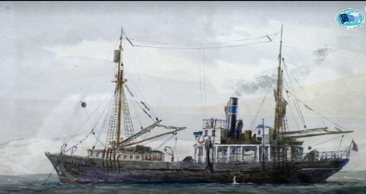 Видеосюжет об установке памятного знака на месте гибели НИС "Персей" смотреть онлайн