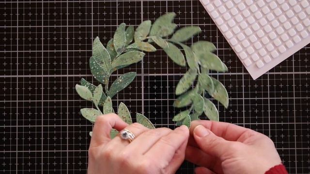 Distress Ink  For Die-cut Wreaths 3 IDEAD Laurel Leaves By Simon Says Stamp