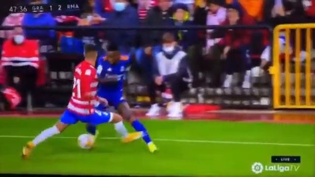 Vinicius VS Rochina😂💥💥RMA vs GRA смотреть онлайн