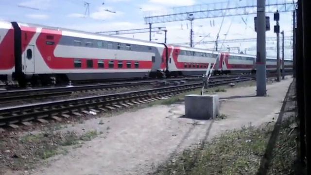 Эп20-024 с двухэтажным поездом 3 Кисловодск Москва смотреть онлайн