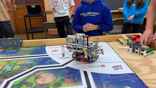 COSMOBOTS 2019 Practice Run - City Shaper смотреть онлайн