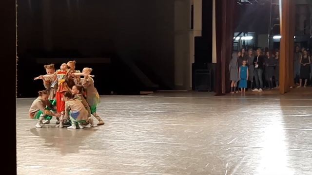 Таких нету! Granddance смотреть онлайн
