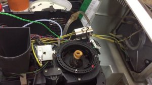 Чистка кофемолки Saeco