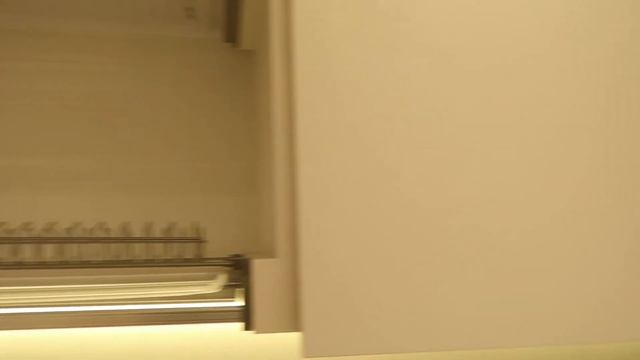 Обзор №40. Функциональная мебель для маленькой стильной квартиры 35 кв.м. смотреть онлайн
