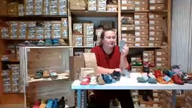 Barfußschuhe für Kinder: So erkennst du sie & das macht sie besonders | Live mit Vicky смотреть онлайн