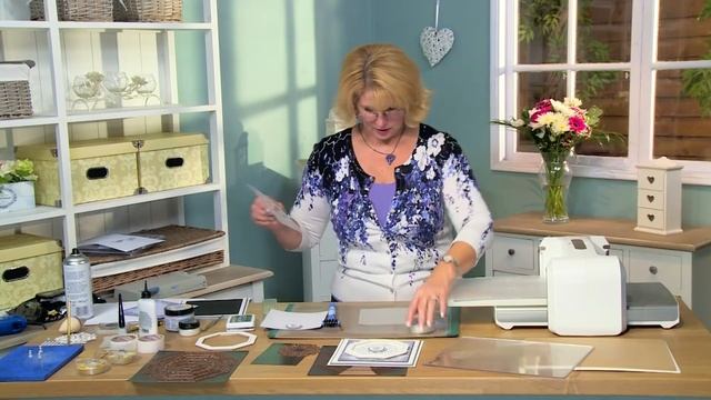 Framed Negative Card | Crafting My Style with Sue Wilson смотреть онлайн