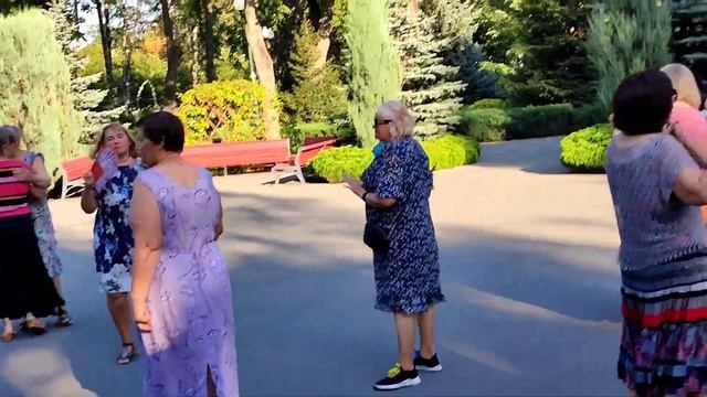 ВАЛЬС! ТАНЦЫ ХАРЬКОВ УКРАИНА АВГУСТ 2023 смотреть онлайн