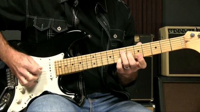 Blues Rhythm: Comping Using 6th, 7th, and 9th Chords For Voice Leading смотреть онлайн
