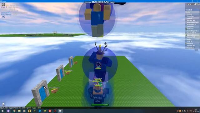 ИГРАЮ В РОБЛОКС В Retro Studio МОЁ ПЕРВОЕ ВИДЕО КОТОРОЕ Я СНИМАЮ НА ПК смотреть онлайн