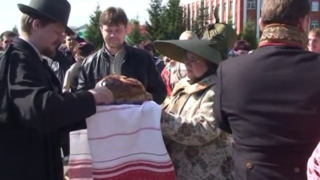 Соединяя пространство и время смотреть онлайн