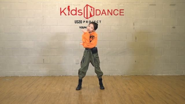 나하은 (Na Haeun) - 마마무 (MAMAMOO) - HIP 댄스커버 смотреть онлайн