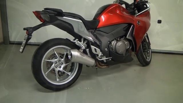 VFR 1200F DAM Exhaust Part 1