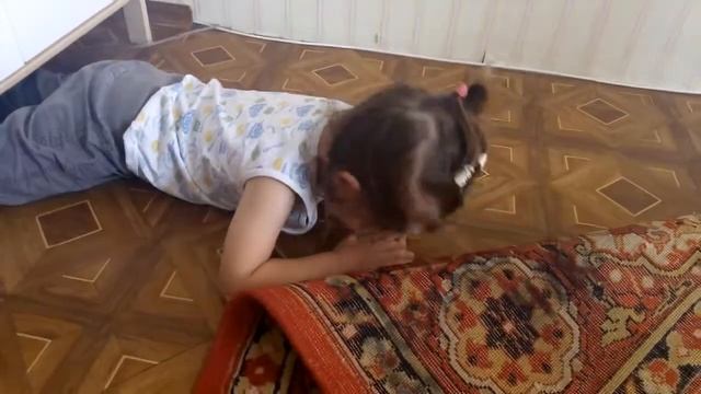 Кинетический песок vs ковер смотреть онлайн