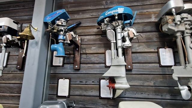 Выставка раритетных лодочных моторов.Вихпь, Москва,Ветерок и много чего ещё... смотреть онлайн