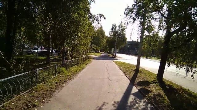 Бросай курить - вставай на моноколесо KingSong 16s! Езда по траве / Electric Unicycle King Song 16s смотреть онлайн