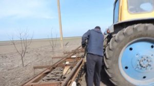 Купили ТРАКТОР ЮМЗ - 6!!! Первый Выезд с Бороной ? ?????  07.03.2020