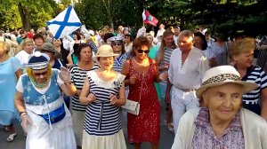 26.07.20 - Танцы на Приморском бульваре - Севастополь - День ВМФ РФ - Сергей Соков
