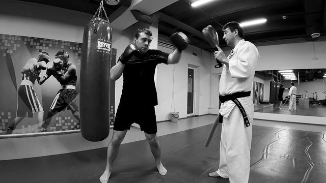 Тренируемся дома. Рукопашный бой. смотреть онлайн