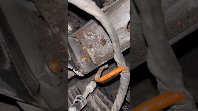 Alternator replacement MB W164 OM642 смотреть онлайн