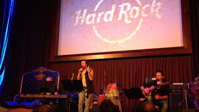 EARLY QUEEN..NEVERMORE..LIVE AT HARD/ROCK CAFE' FIRENZE. смотреть онлайн