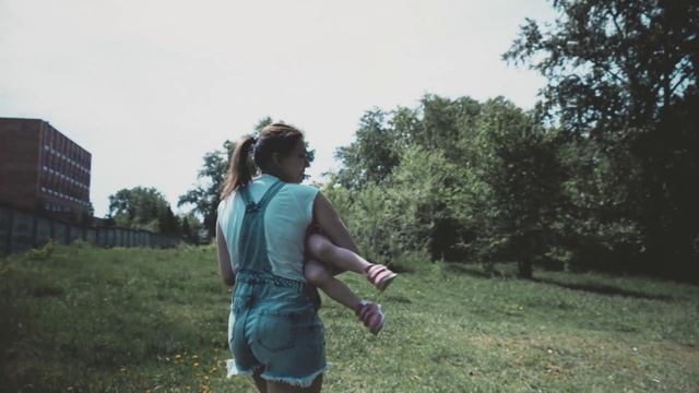 Счастливый день с Алисой! смотреть онлайн